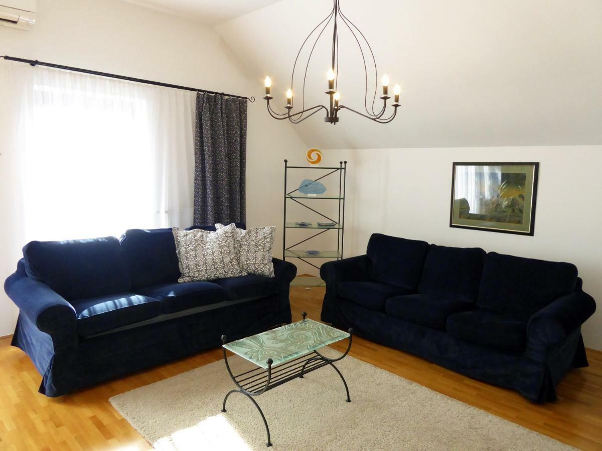 Apartment Galerija ราโดว์ลิตซา ภายนอก รูปภาพ