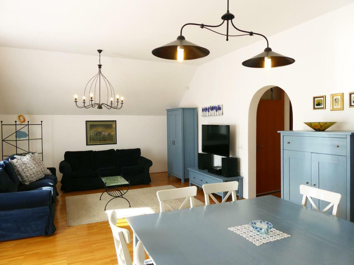 Apartment Galerija ราโดว์ลิตซา ภายนอก รูปภาพ